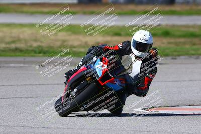media/Jan-21-2023-Fastrack Riders (Sat) [[fcf3f88a30]]/Level 4/Session 4 Turn 6-Mountian Shot/